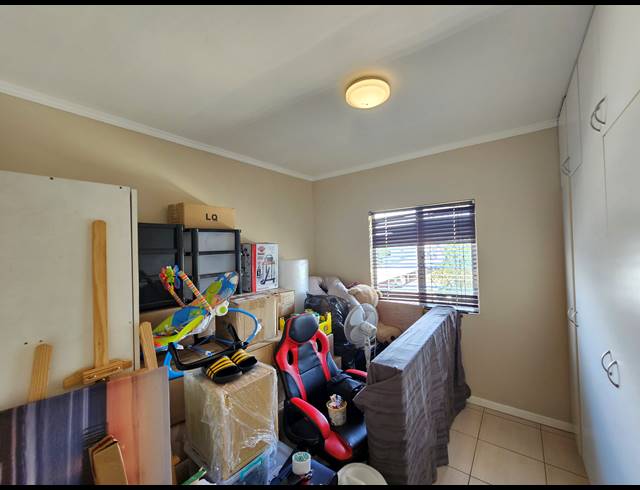 2 BEDROOM APARTMENT FOR SALE IN MANOR ESTATES